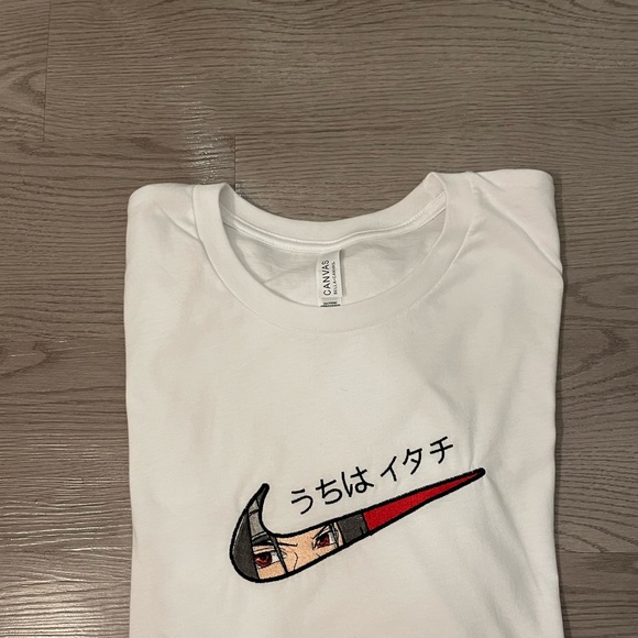 itachi white shirt
